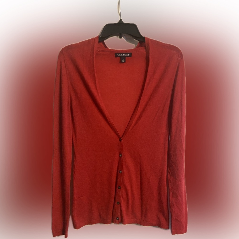 Banana Republic Alpaca/Wool blend Sz M Long Sleeve V Neck Women’s Sweater